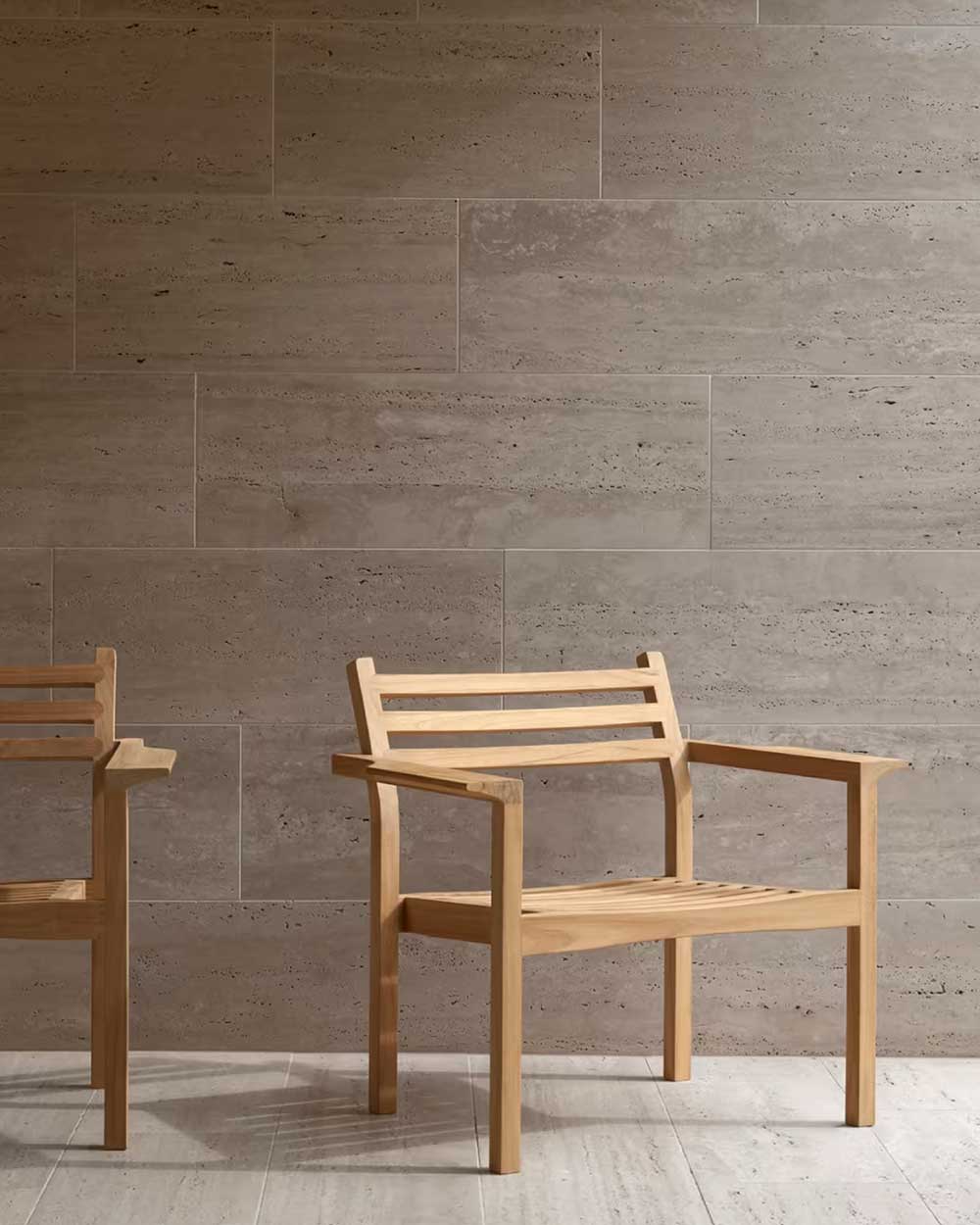 AH601 Lounge chair