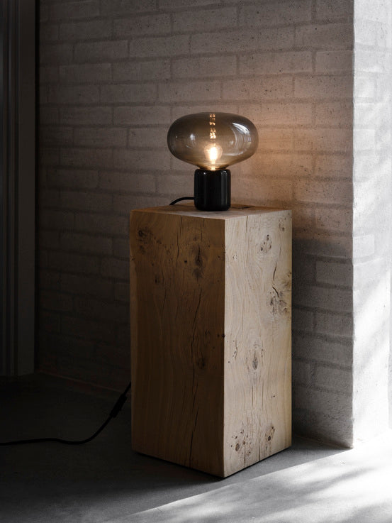 Karl-Johan Table Lamp Black Marquina w. Smoked Glass