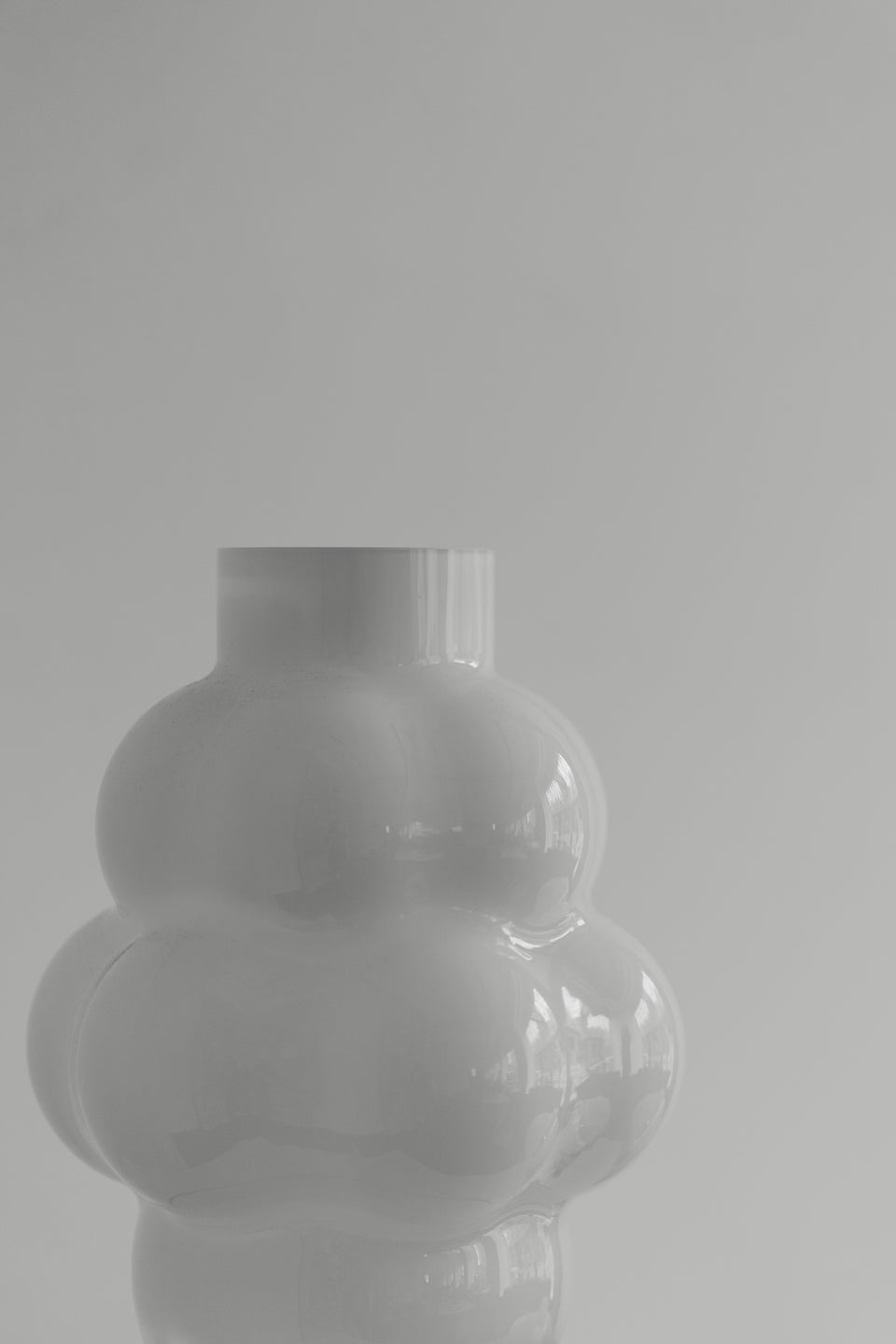 Glass Balloon Vase (04)